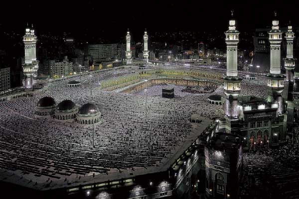 Low cost ramadan umrah packages for 3rd Ashra