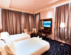 Zaha Al Munawara Hotel