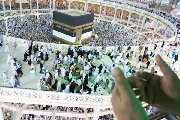 Reliable Bradford  Umrah packages for UK people 