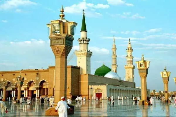 Affordable Umrah deals for UK Muslims