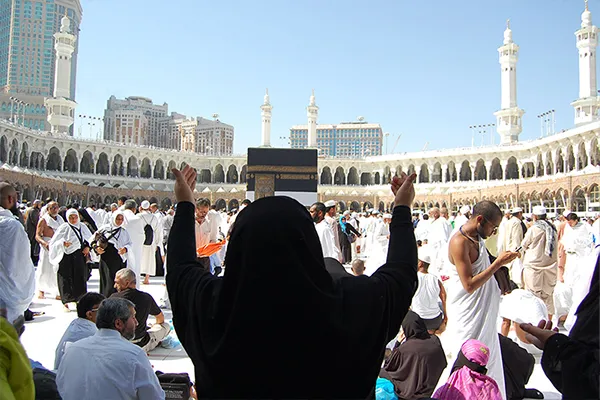 Resonable glasgow Umrah packages in GB