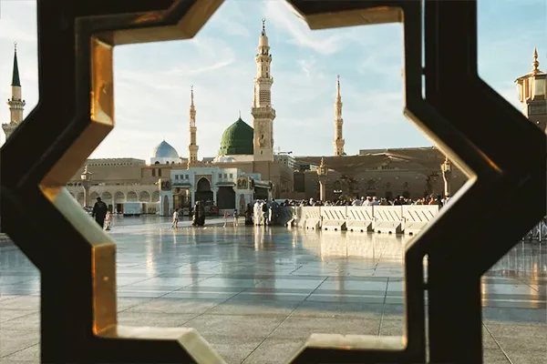 Reliable glasgow Umrah packages for UK people 