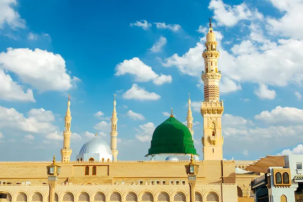 5 Star 14 Nights Umrah Package Liverpool