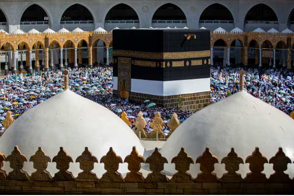 Cheap May Umrah Packages for Uk traveller