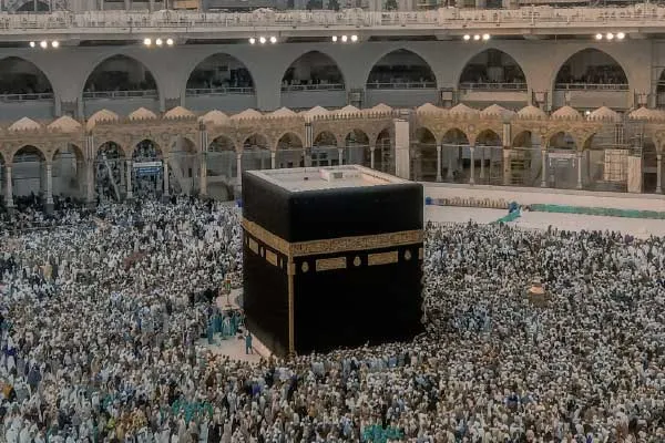 Special October Umrah Deals for Uk People 