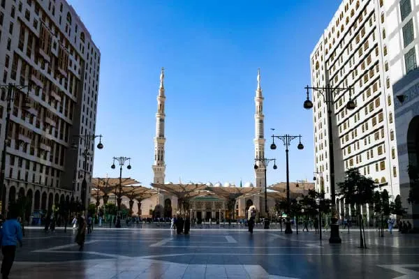 Gold 5 Star October Umrah Packages 