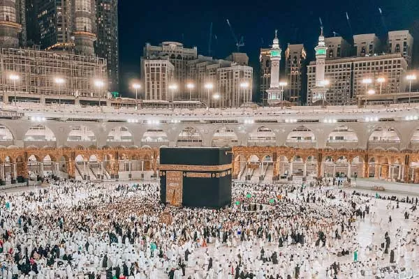 Best economy ramadan umrah packages for 1st Ashra